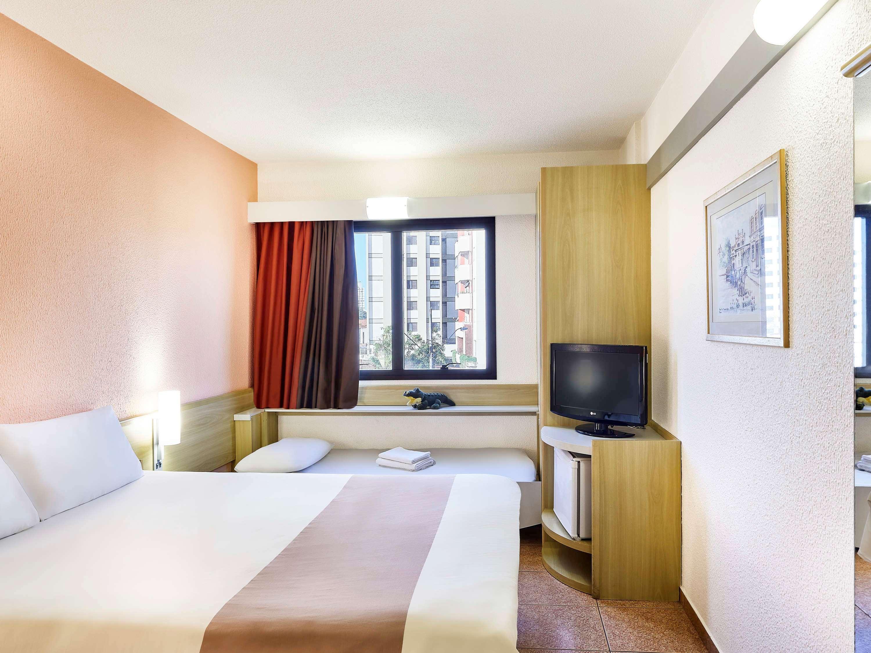 Ibis Taubate 호텔 외부 사진