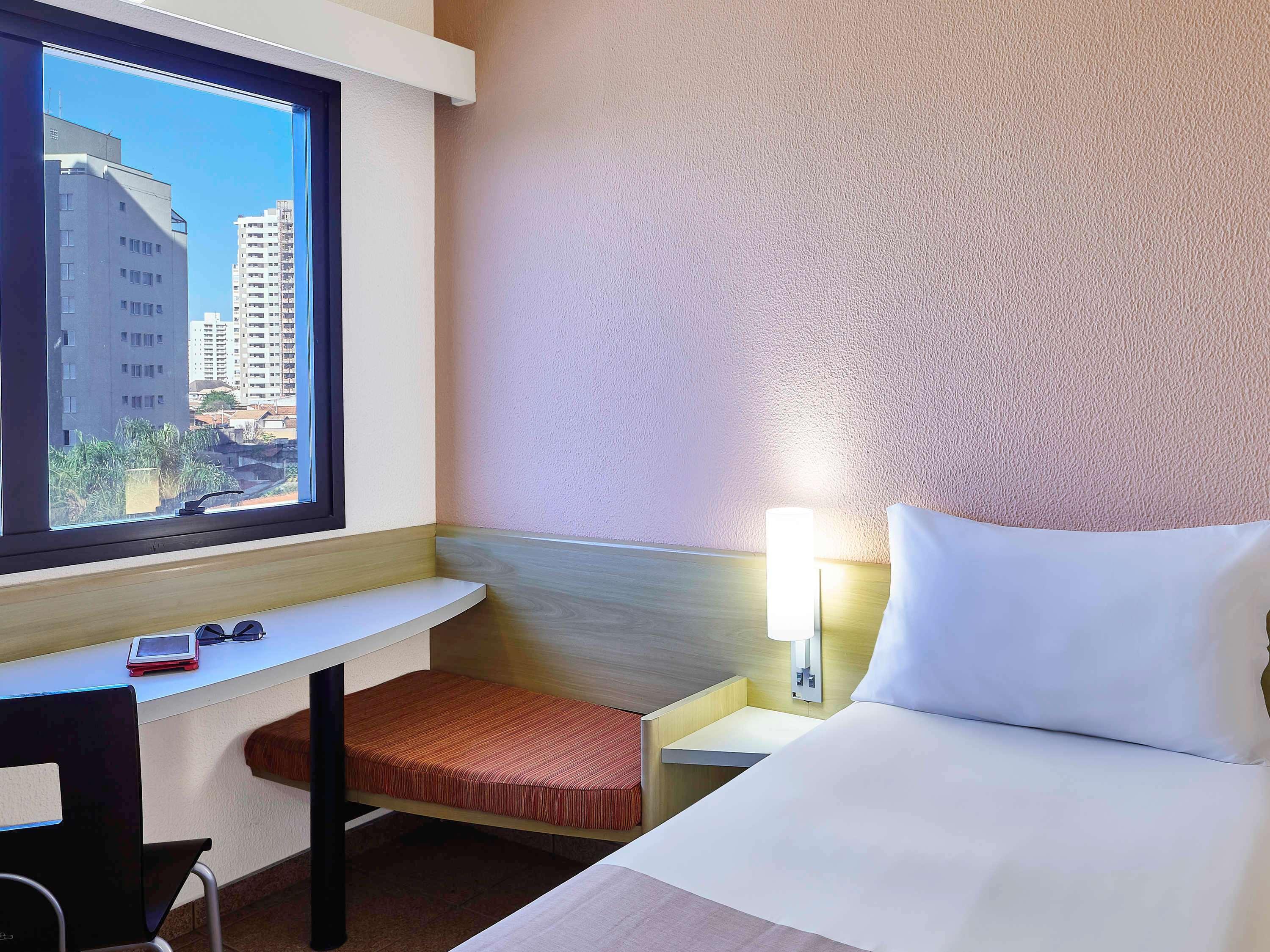 Ibis Taubate 호텔 외부 사진