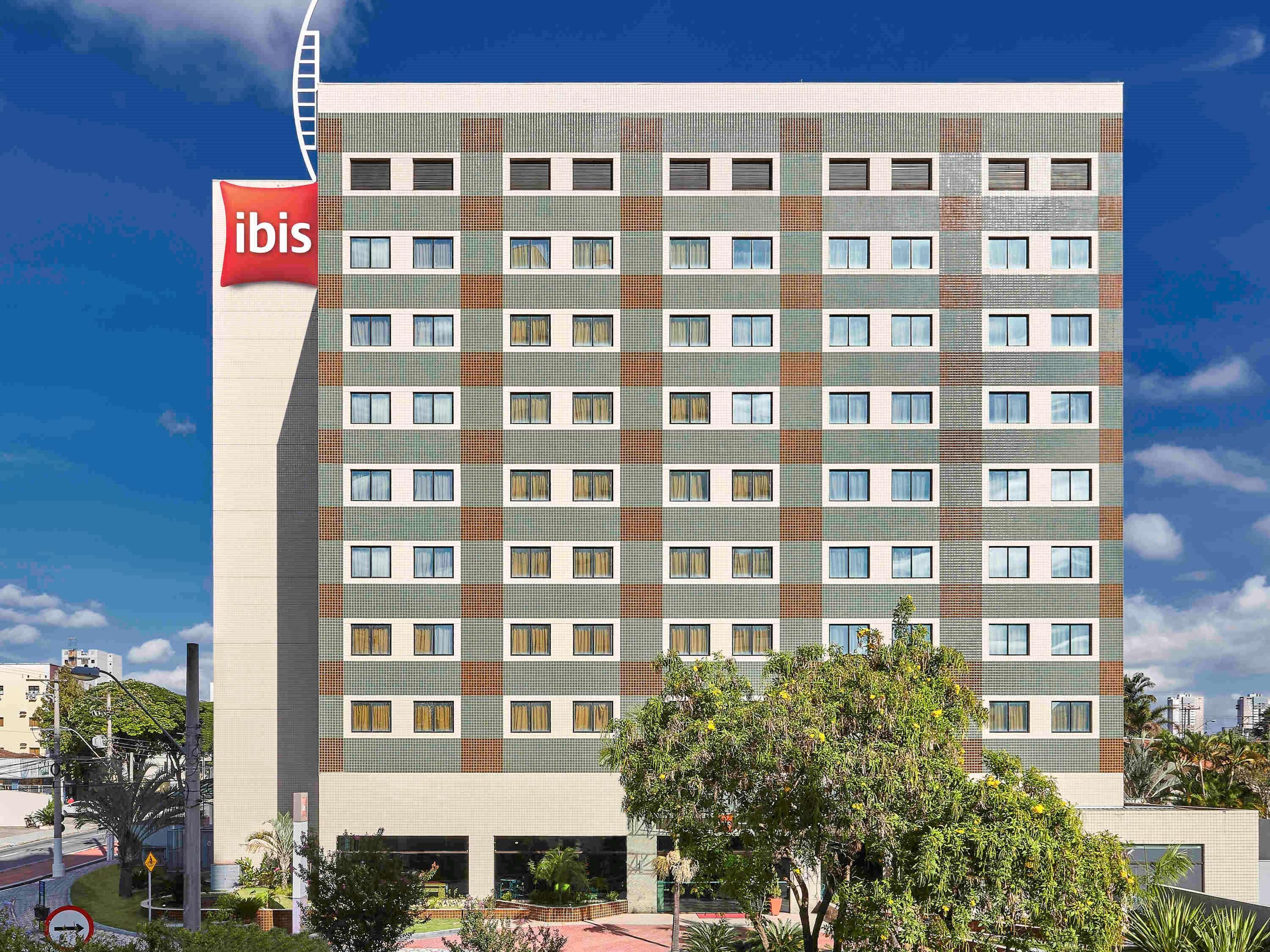Ibis Taubate 호텔 외부 사진
