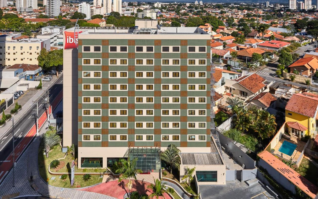 Ibis Taubate 호텔 외부 사진
